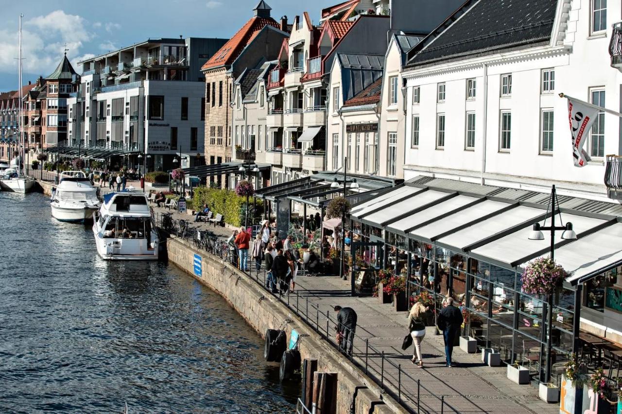 Moderne Leilighet Midt I Sentrum Av Fredrikstad Extérieur photo